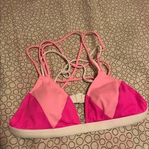 PINK Victoria's Secret Swim - PINK crossback Bikini top PINK Victoria's Secret Swim - PINK crossback Bikini top